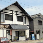 サニー フード カフェ アンド ミュージック - 