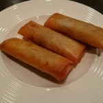 中国酒家 大三元 - 見た目通りの春巻きです