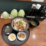 海街丼 - 海宝丼（特上）2,300円＋おみそしる200円