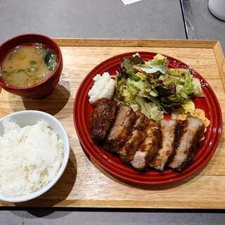 ミートLab.カネショウ - 料理写真: