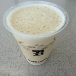 セブンイレブン - アイスカフェラテL、日本橋榮太樓の黒みつ