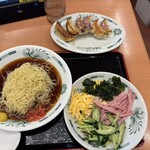 日高屋 - 料理写真:具材は別物