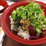 すき家 - 料理写真:オクラ旨だしとりそぼろ丼