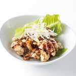 鶏皮のサクサク揚げ