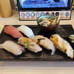 にぎりの徳兵衛 - 