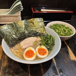 ら~めん ありがた家_0