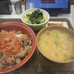 すき家 - 料理写真:牛カルビ丼トン汁ラーメンセット 1480円