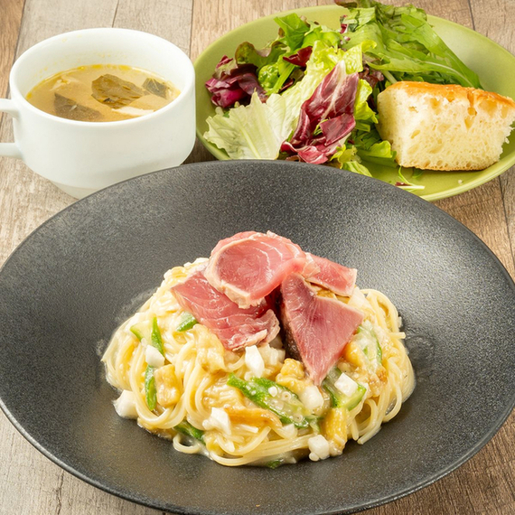 薪窯 PIZZA・CAFE NORTH GARDEN 万博公園店 （薪窯ピッツァ・カフェ