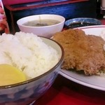 中華料理 牡丹園 - カツ定食：900円
