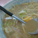 共平亭 - レンゲ替わりはおたまですか・・・。