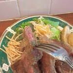 비스트로 스파로우