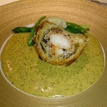 NOUVE - オマール海老とトリュフのパイ包み焼き