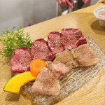 和牛焼肉 じょーばら - 幻ネギ塩タン、テッチャン