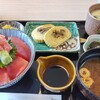 とくすい - まぐろ丼レディースセット（1980円、税込）
