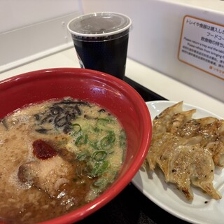 ラーメン エクスプレス 博多 一風堂_1
