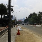 KFC  - 周囲の状況です…。