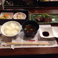 神戸牛 八坐和 阪急三宮店 - 