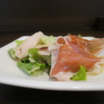 ピエトラ - 【ランチ】前菜２種類はセルフで好きなだけ♪