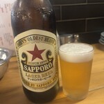 大衆酒場BEETLE - サッポロ赤星大瓶　居酒屋ではこれだね〜