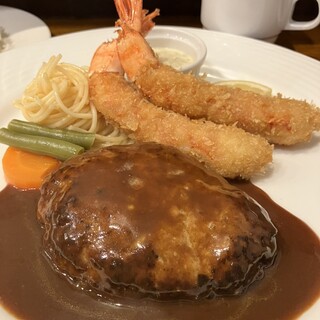 洋食屋ゆうき_0