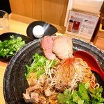 焼きあご塩らー麺 たかはし - 