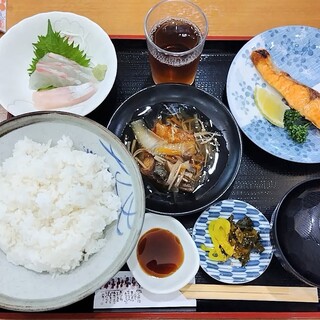 活魚料理 あきやま_0