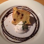 鵠沼パスタダイナー スプーン - ショコラシフォンケーキ