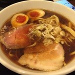 彩色ラーメン きんせい総本家 夢風 - 生溜まりしょうゆ
