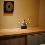 松川 - 【春】数奇屋造りを思わせる店内には仄かにお香の香りの立ち込める...(2015.04.04)