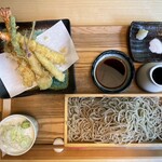石臼挽手打蕎麦 丹凛 - 料理写真:海老天せいろ　大盛