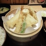 まる福 - グッドルッキンな天ぷら定食