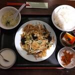 チンタンタン - 日替わり定食A 肉野菜炒め