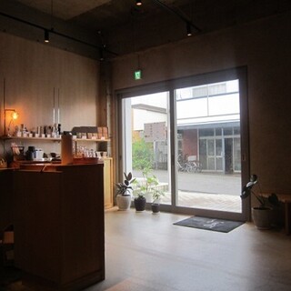 珈琲屋 黒子_2