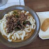牧のうどん - 肉うどん630円・いなり1個80円