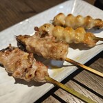 やきとり・やきとん 鶏と豚 - 