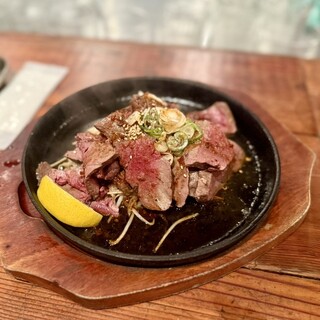口コミ一覧 : トンテキ食堂 なかむら - 新宿三丁目/食堂 [食べログ]