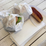 ガレージハウス - 2015年4月初旬  嫁 アボカドバーガー¥540.私 ベーコンエッグバーガー¥620. 息子 ホットドッグ¥300 マスタード抜きで。