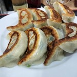 青山餃子房 - 料理写真: