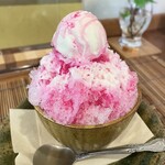 甘味cafe空 - いちごミルクかき氷