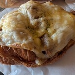 OLD NINE CROISSANT - 