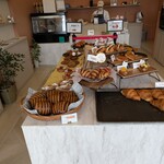 OLD NINE CROISSANT - 