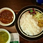 喫茶イノ - 今日の混ぜ混ぜカレー