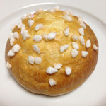 ゴントラン シェリエ - ブリオッシュ・オ・シュクル（190円）