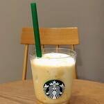 スターバックスコーヒー - ドリンク写真:バナナアフォガードフラペチーノ