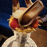夜パフェ専門店 パフェテリア ミル - 