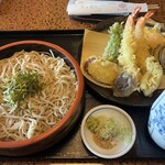 紀州串本 - 料理写真:天ざるそば 2200円 大盛り 495円！