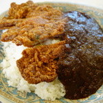 くまん蜂 - こだわりカレー　シュニッツェルとっぴ