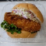 小麦の郷 - 料理写真:北海道じゃがいものコロッケバーガー