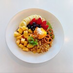 The Olive Cafe - オリーブカフェ特製アサイーボウル