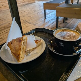 ゼブラ コーヒーアンドクロワッサン_0